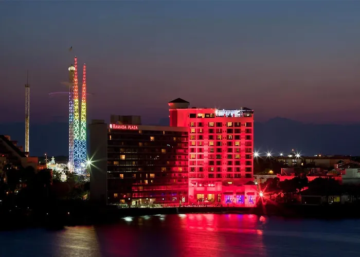 Ramada Plaza By Wyndham Orlando & Suites Intl Drive - Newly Renovated!Resort Hotel